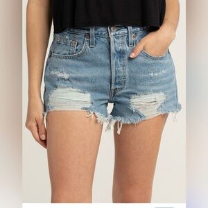 LEVIS 501 women’s denim shorts